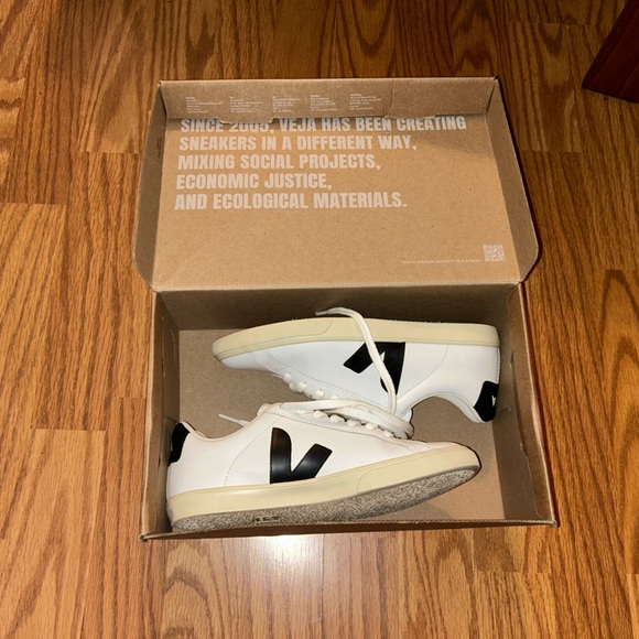 VEJA Esplar Sneaker (Unisex) - Picture 13 of 13